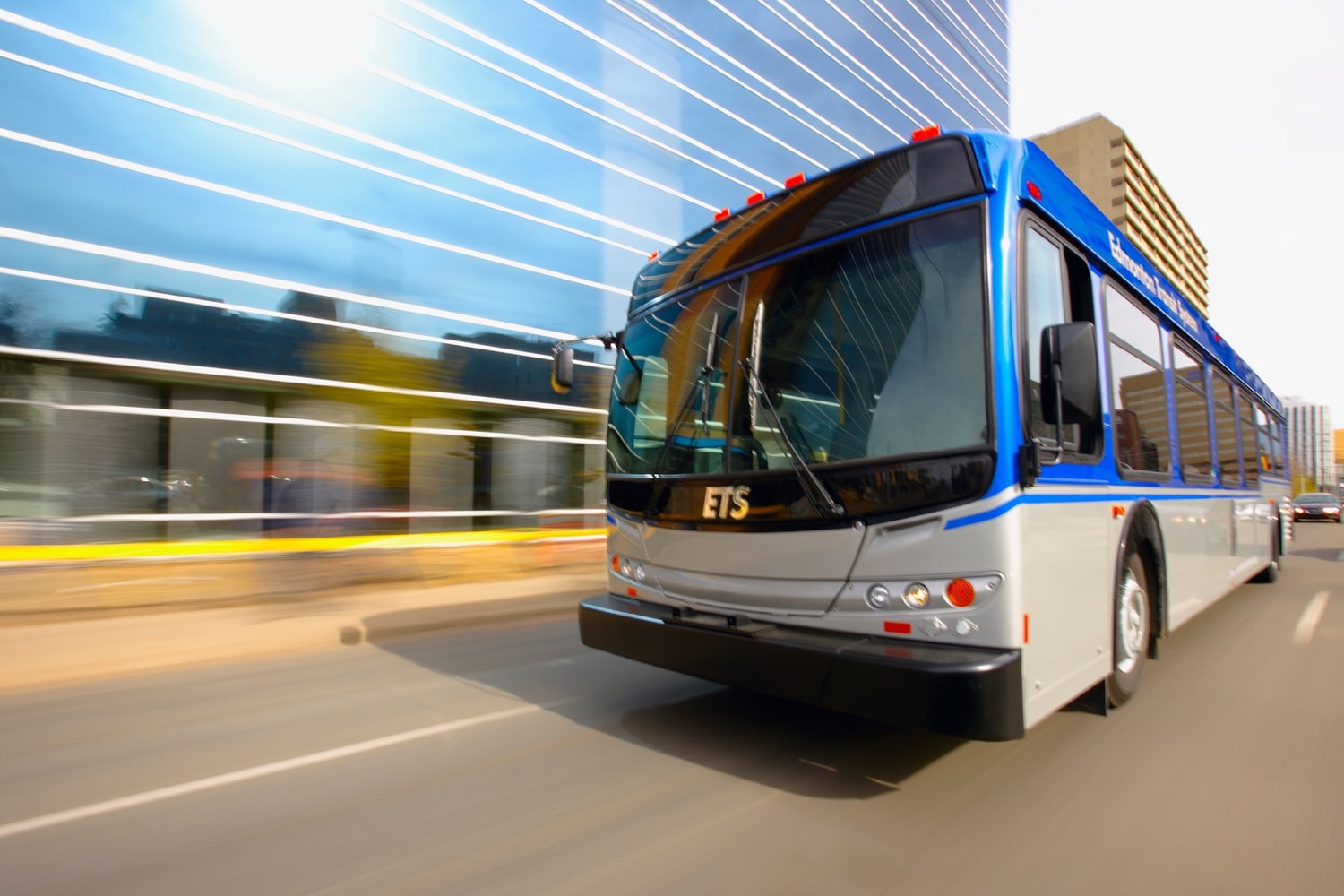 Canadian City to Launch Its First Closed-Loop Contactless Card Rollout Today