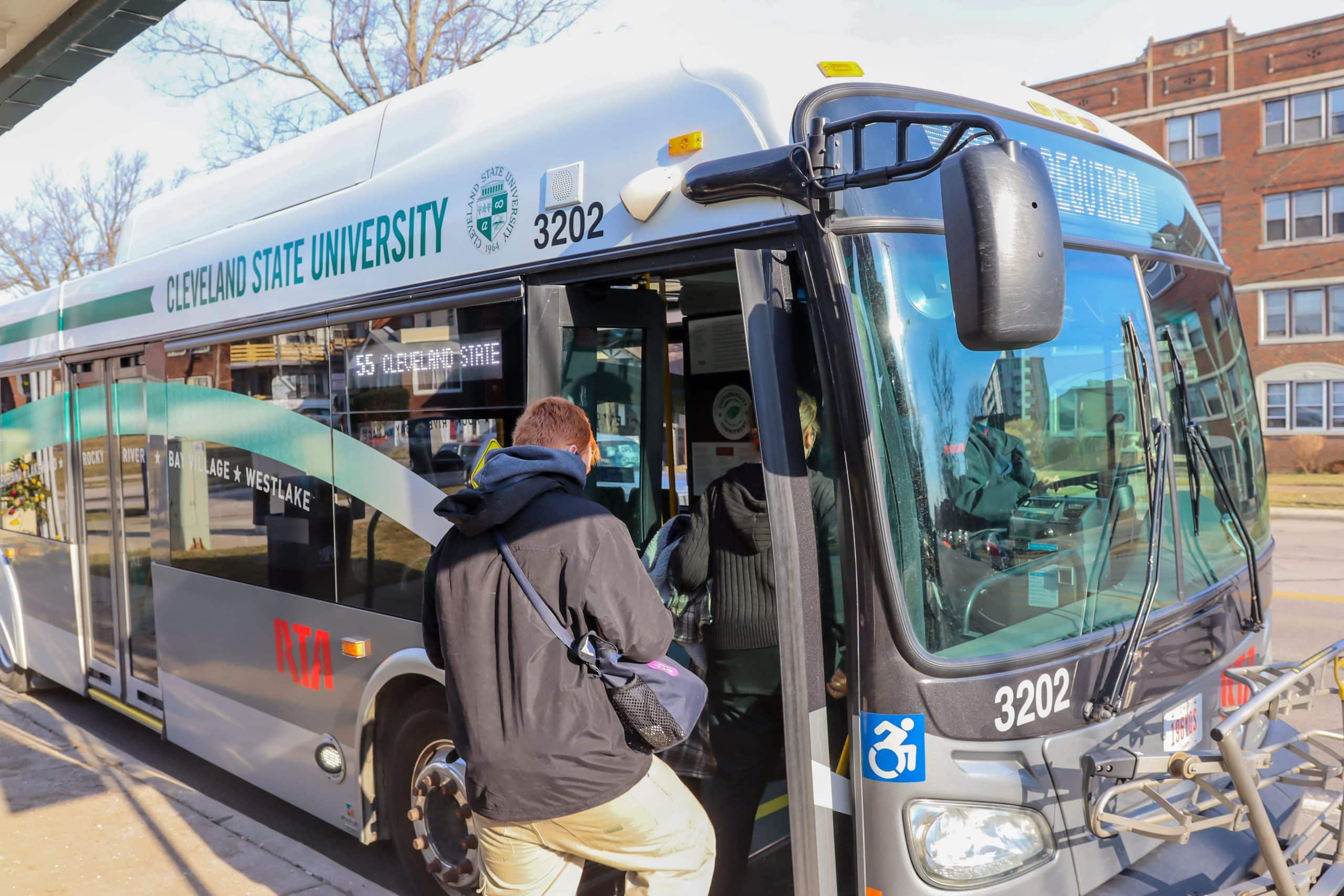 Special Report: NEORide Group in U.S. to Rehire Masabi for Fare System; Did Other Vendors have a Chance?
