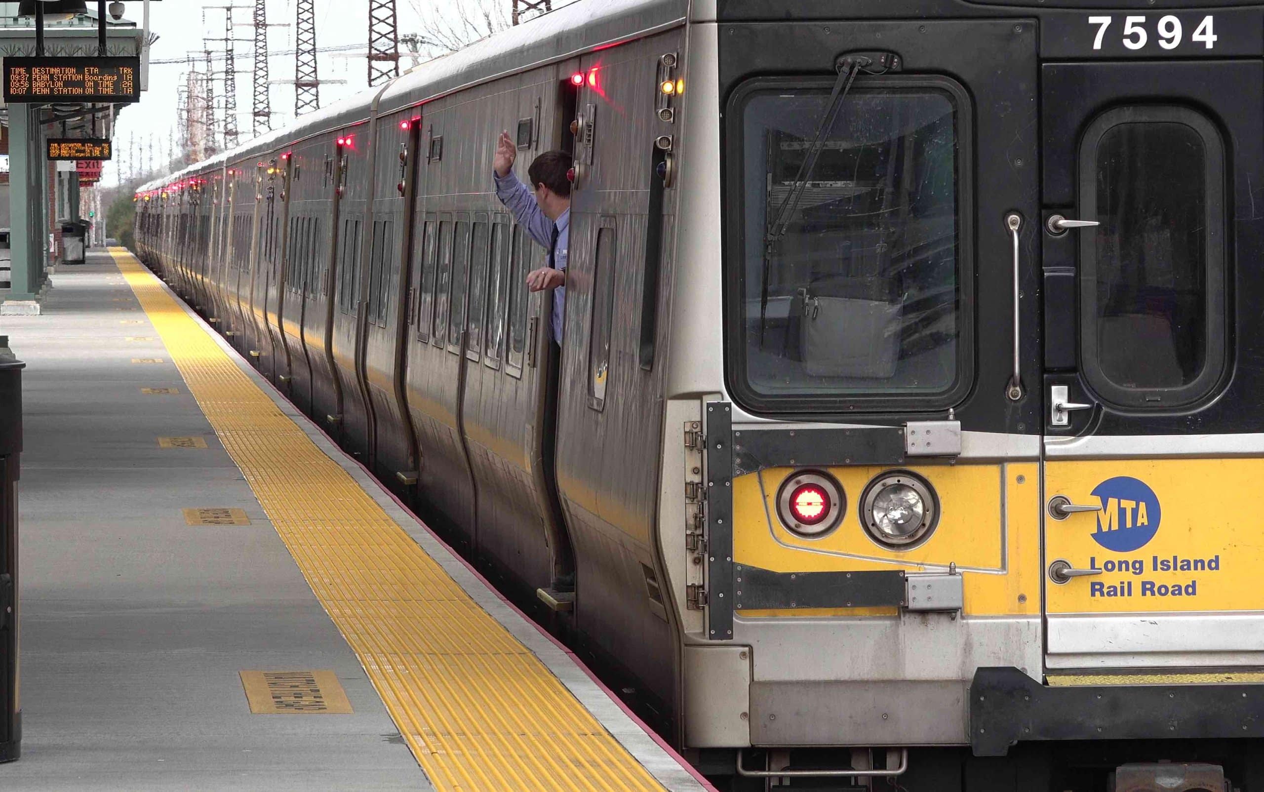 In-Depth: New York’s MTA Takes Away Part of OMNY Project from Cubic; Seeks Completion of Rollout by Close of 2025